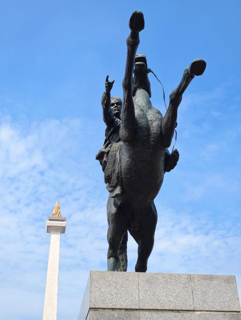 Sejarah Patung Kuda: Perkembangan Seni Patung Berkuda sejak Yunani Kuno